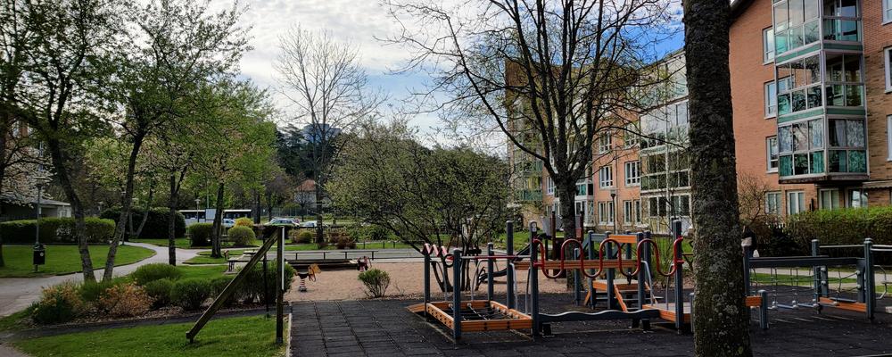 Bostadsområde i Stenungsund med grön och grå markanvändning. 